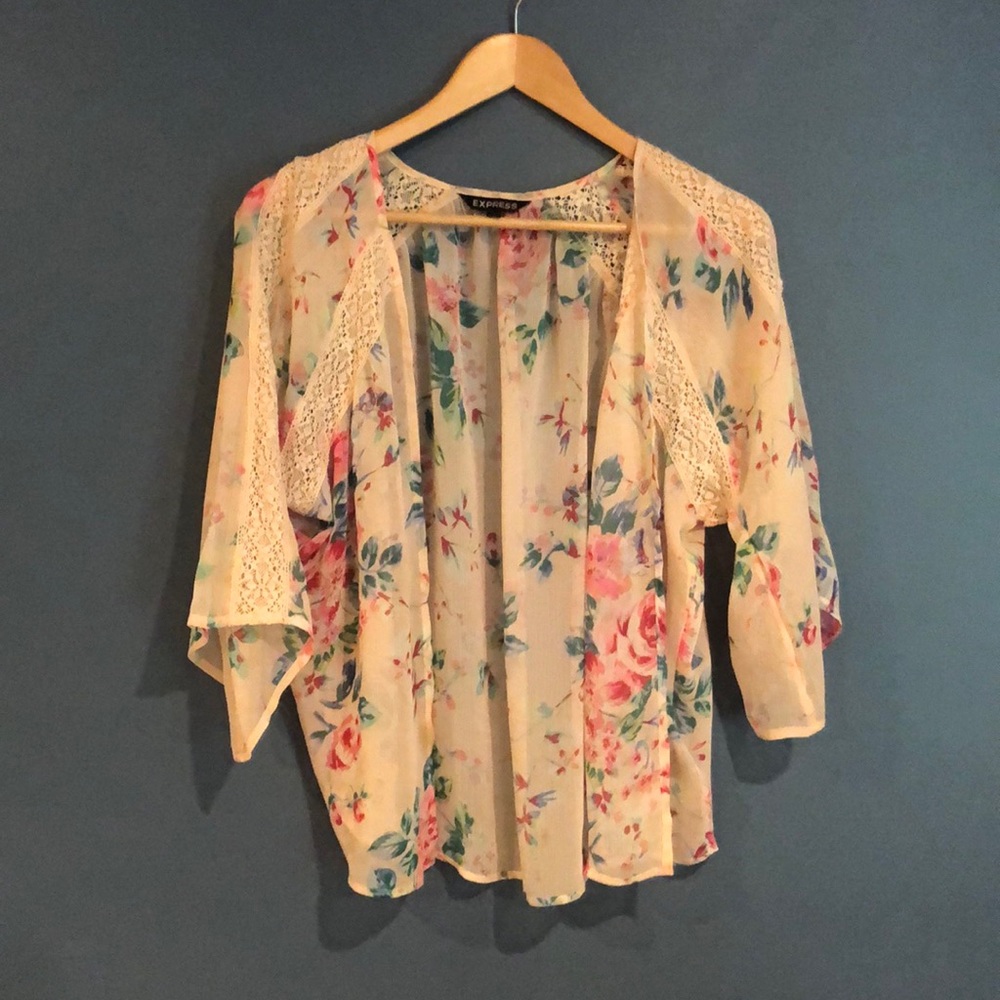 Express Brand 3/4 Sleeve Komono/Shawl